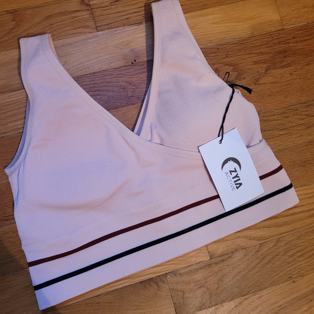Sports bra